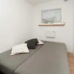 6 Person In