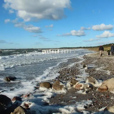 6 Person In בית נופש *