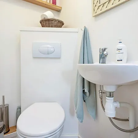 בית נופש 6 Person In