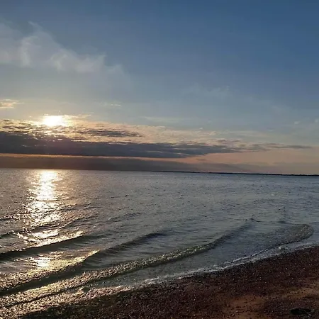 6 Person In בית נופש *