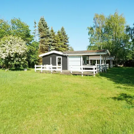 6 Person In בית נופש *